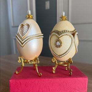 Elegant Decorative Egg Set of 2 with Gold Accents
